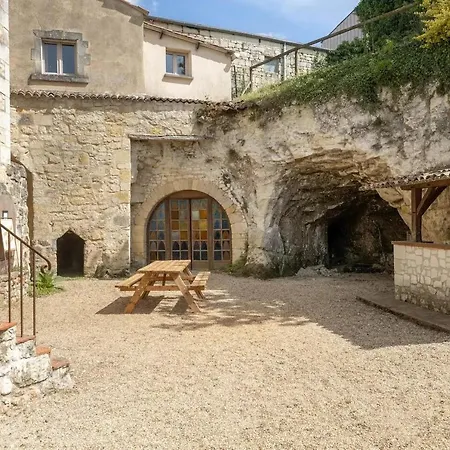 Madera Holiday home Doue-la-Fontaine